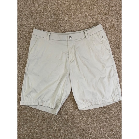 Lululemon Shorts Mens 33 White Comission Short Qwick Oxford 11" Relaxed Fit Zip - Picture 1 of 10